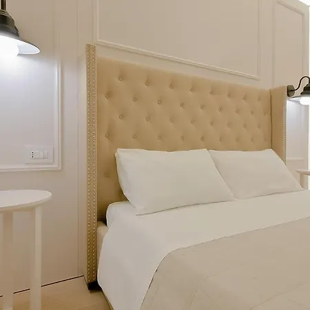 Amendola Station Bed & Breakfast *